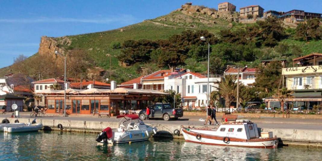 Türkiye’ye gelen her turistin listesinde burası var! Kültür, lezzet, manzara… Turist ziyaretinde zirveye oynuyor 6